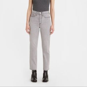 Levi’s Wedgie Straight jeans NWT
